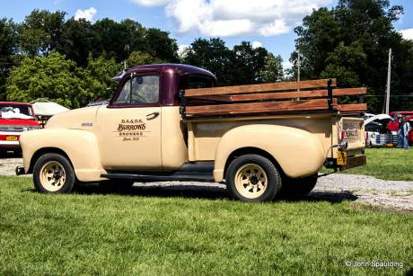 Annual Antique Truck , Farm & Construction Show